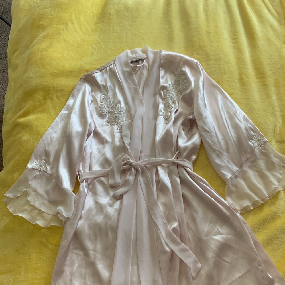 Night gown